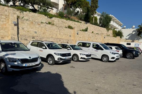 heronia car rental foto6